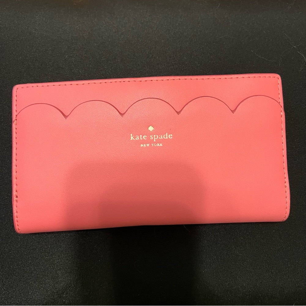 kate spade scalloped wallet